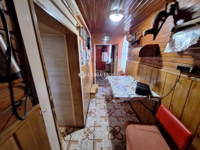 Eladó családi ház, Tápiószecsőn 24.99 M Ft, 2 szobás