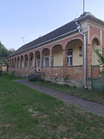 Eladó családi ház, Parádon 25 M Ft, 2 szobás