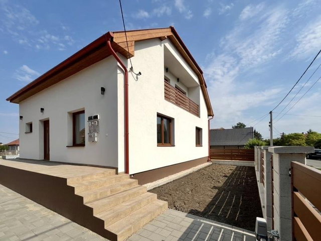 Eladó családi ház, Nagykátán 90 M Ft, 5 szobás