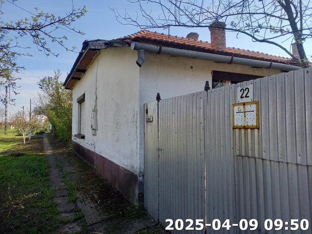 Eladó családi ház, Pusztaföldváron, Bajcsy-Zsilinszky utcában
