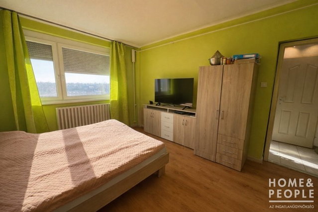 Eladó téglalakás, Hódmezővásárhelyen 31 M Ft, 1+1 szobás