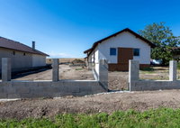 Eladó családi ház, Úrhidán 115 M Ft, 4 szobás