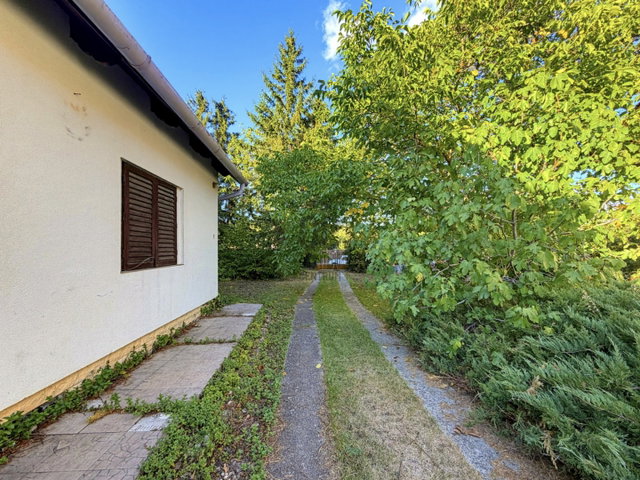 Eladó családi ház, Szentendrén 79.9 M Ft, 2 szobás