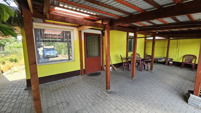 Eladó családi ház, Jászapátiban 13.5 M Ft, 2 szobás