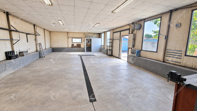 Eladó ipari ingatlan, Felsőzsolcán 25.9 M Ft, 1 szobás