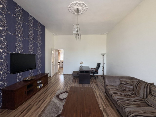Kiadó téglalakás, albérlet, Miskolcon 250 E Ft / hó, 3 szobás