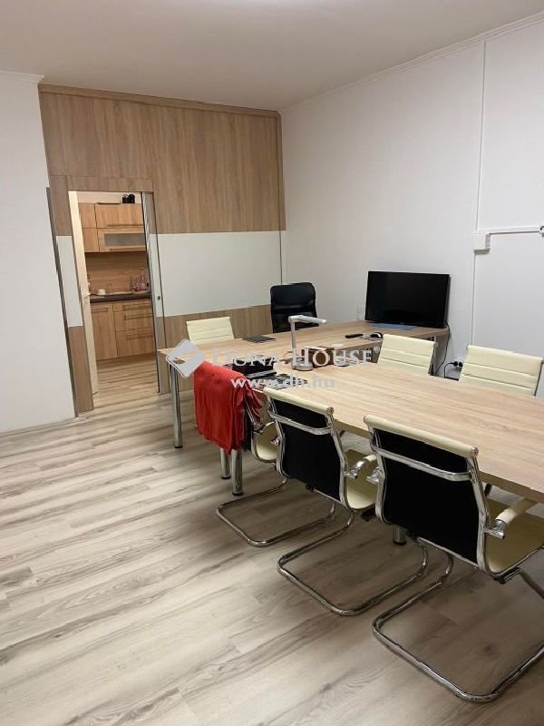 3 bed · 46m² · 55.900.000 ft
