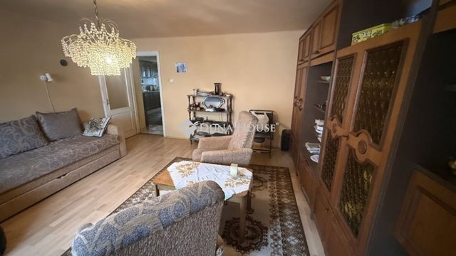 Eladó családi ház, Szombathelyen 85.9 M Ft, 5 szobás