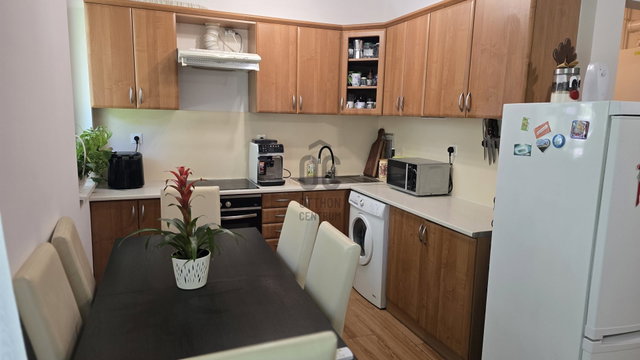 Eladó téglalakás, Debrecenben 73.9 M Ft, 2 szobás