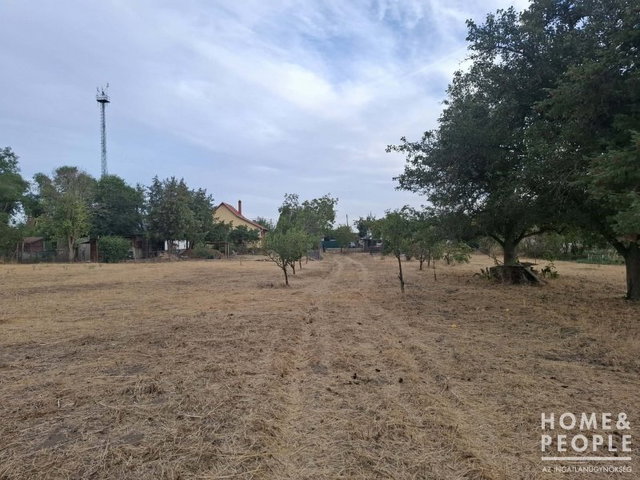 Eladó telek, Hódmezővásárhelyen 23.49 M Ft