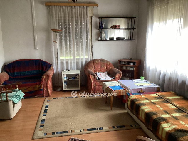 Eladó családi ház, Gyomaendrődön 32 M Ft, 3 szobás