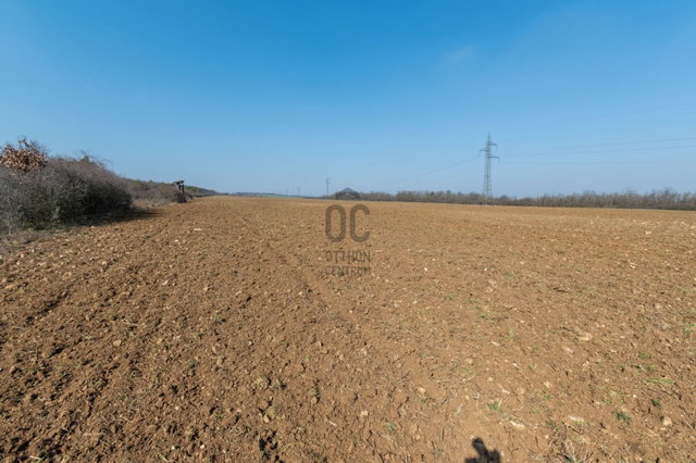 Eladó mezogazdasagi ingatlan, Isztiméren 55.64 M Ft