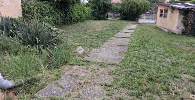 Eladó telek, Ecseren 100 M Ft / költözzbe.hu