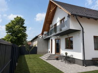Eladó családi ház, Nagykőrösön 190 M Ft, 9 szobás