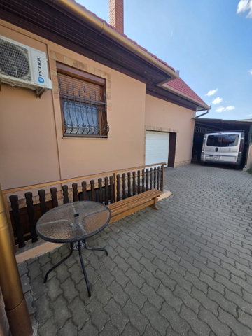 Eladó családi ház, Mosonmagyaróváron 89.9 M Ft, 4 szobás