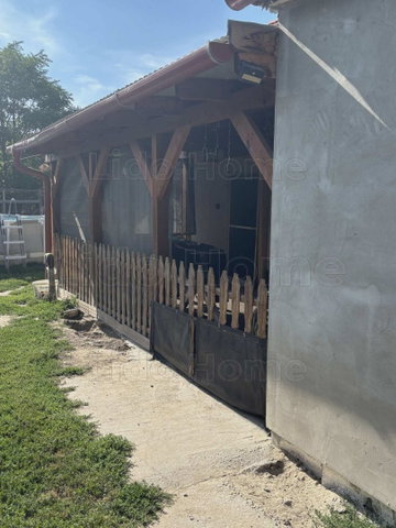 Eladó családi ház, Berhidán 44.5 M Ft, 2 szobás