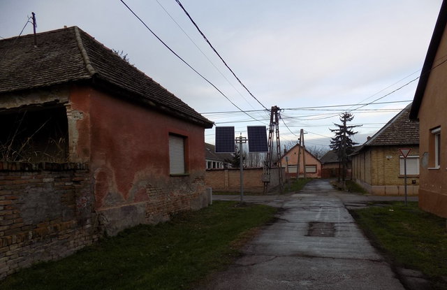 Eladó családi ház, Decsen, Arany János utcában 4.18 M Ft