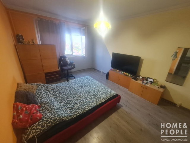 Eladó téglalakás, Hódmezővásárhelyen 30.99 M Ft, 2 szobás