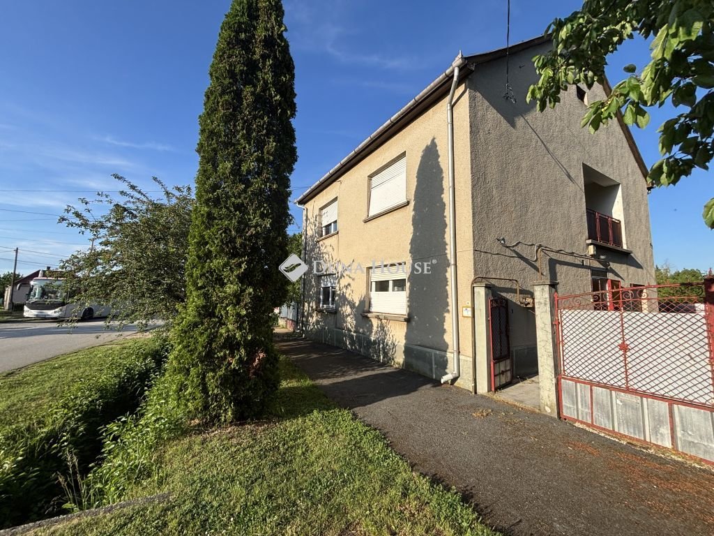 4 bed · 140m² · 35.900.000 ft