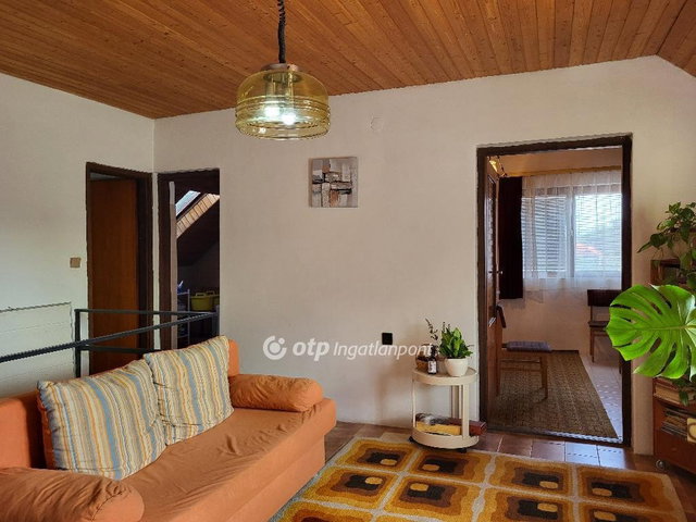Eladó családi ház, Balatonőszödön 82 M Ft, 6 szobás