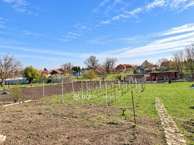 Eladó családi ház, Kiskunlacházán 79.9 M Ft, 3 szobás