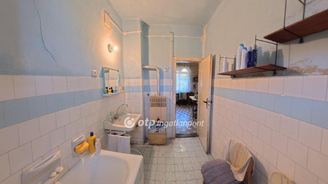 Eladó családi ház, Mezőkövesden 36 M Ft, 3 szobás