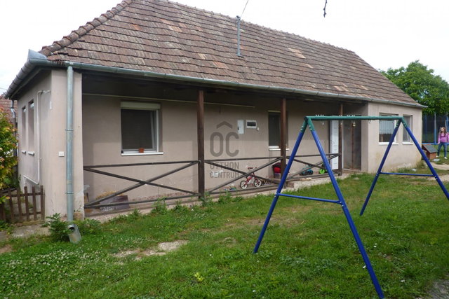Eladó családi ház, Keszegen 29.9 M Ft, 2 szobás