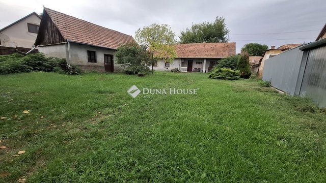 Eladó családi ház, Solton, Teleki Sándor utcában 20.3 M Ft