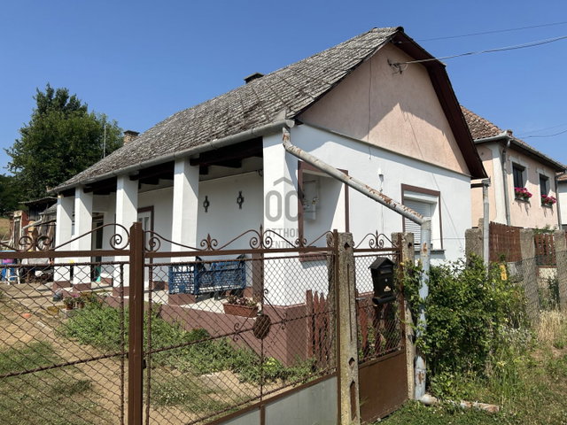 Eladó családi ház, Nyírtasson 9.9 M Ft, 2 szobás