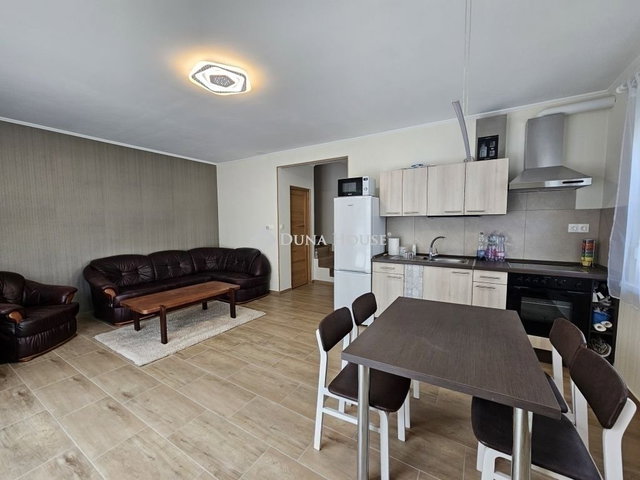 Eladó családi ház, Orfűn 89.9 M Ft, 3 szobás