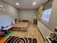 Eladó családi ház, Császártöltésen 21.99 M Ft, 3 szobás