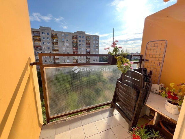Eladó panellakás, Budapesten, XX. kerületben 56.99 M Ft, 2 szobás