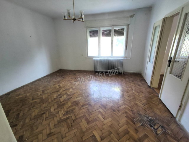 Eladó családi ház, Mohácson 40 M Ft, 3 szobás