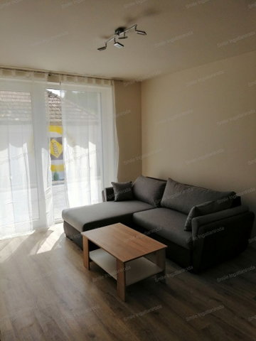 Kiadó téglalakás, albérlet, Nyíregyházán 250 E Ft / hó