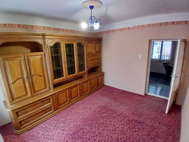 Eladó családi ház, Tápiószelén 33 M Ft, 2 szobás