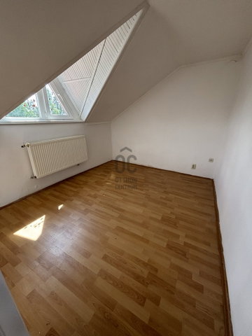Eladó családi ház, Debrecenben 35.99 M Ft, 4 szobás