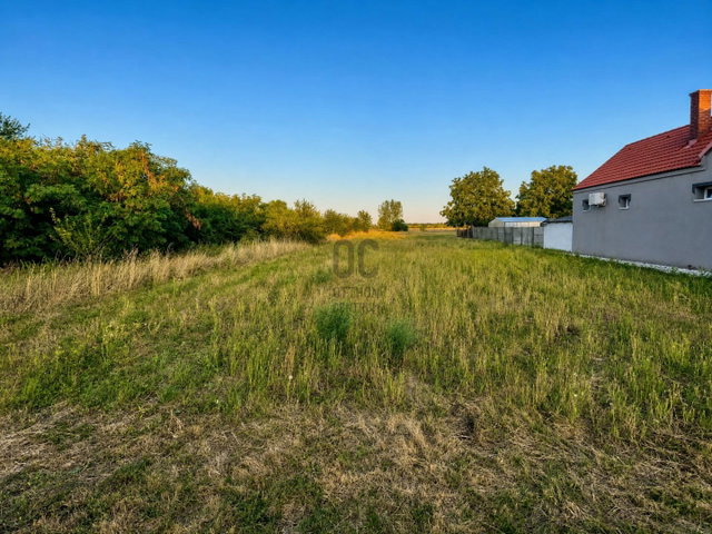 Eladó telek, Fertődön 11 M Ft / költözzbe.hu