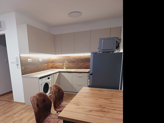 Kiadó téglalakás, albérlet, Nyíregyházán 180 E Ft / hó