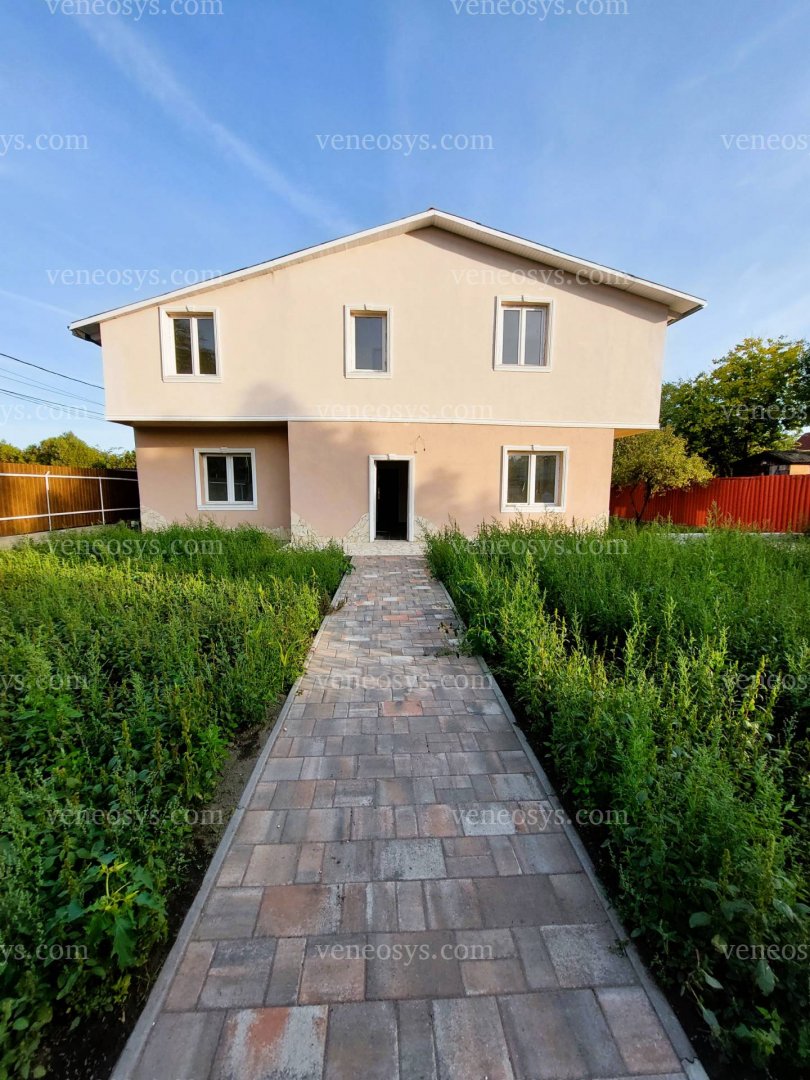 6 bed · 260m² · 79.000.000 ft