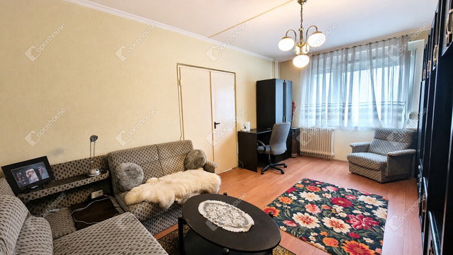 Eladó panellakás, Miskolcon 27.9 M Ft, 3 szobás