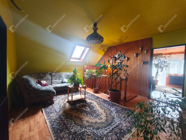 Eladó családi ház, Kaposváron 72.9 M Ft, 4 szobás