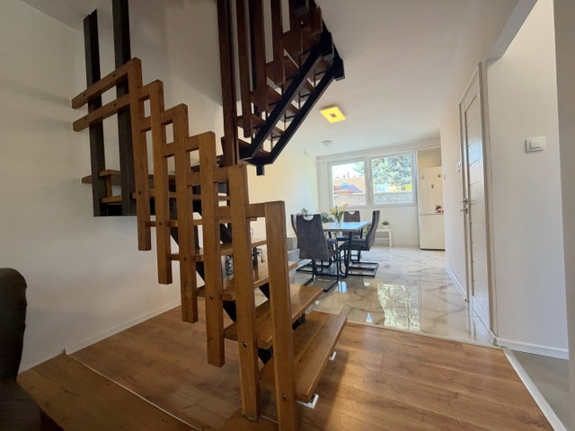 Eladó sorház, Szegeden 115 M Ft, 4 szobás / költözzbe.hu