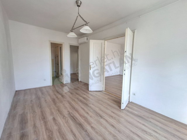 Kiadó téglalakás, albérlet, VII. kerületben, Dohány utcában