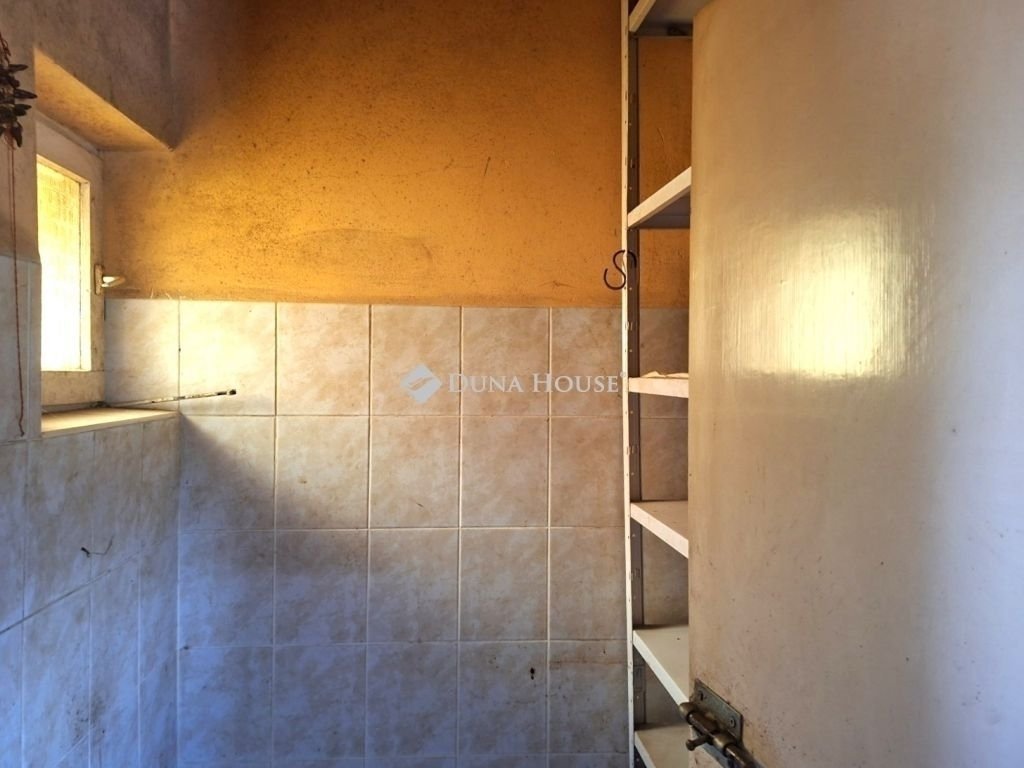 3 bed · 63m² · 64.000.000 ft