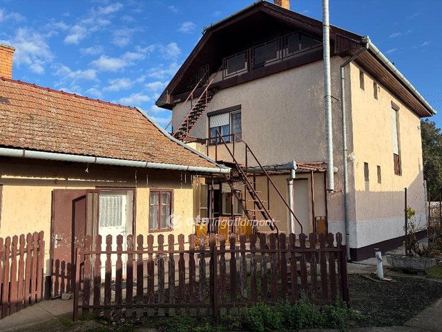 Eladó családi ház, Békésen 45 M Ft, 3+1 szobás