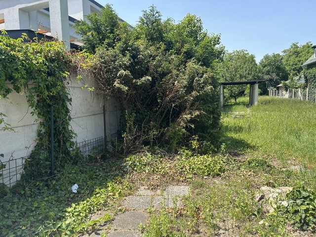 Eladó telek, Budapesten, III. kerületben 120 M Ft