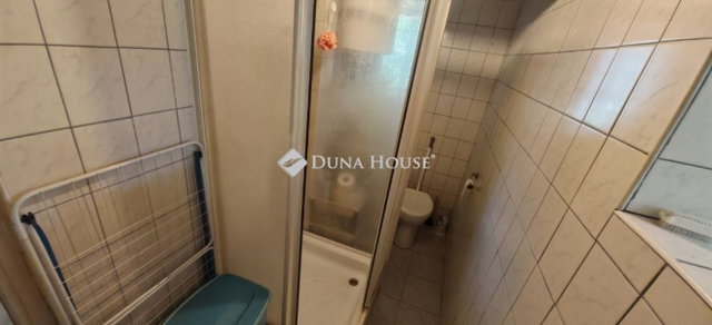 Eladó családi ház, Zalaegerszegen 27 M Ft, 2 szobás