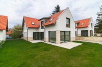 Eladó családi ház, Nagykovácsiban 255 M Ft, 6 szobás