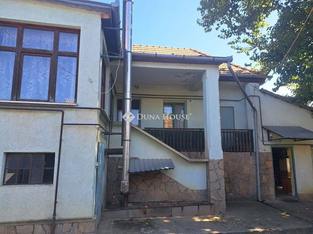 Eladó családi ház, Sántoson 60 M Ft, 2 szobás