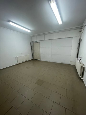 Eladó garázs, Nyíregyházán 35.9 M Ft, 1 szobás